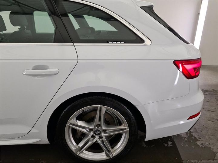 Photo 9 VIN: WAUZZZF45HA157599 - AUDI A4 