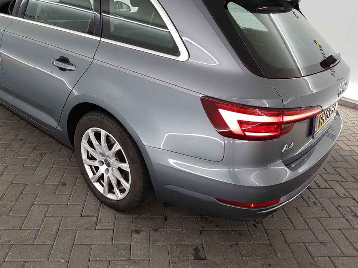 Photo 22 VIN: WAUZZZF45JA007742 - AUDI A4 AVANT 