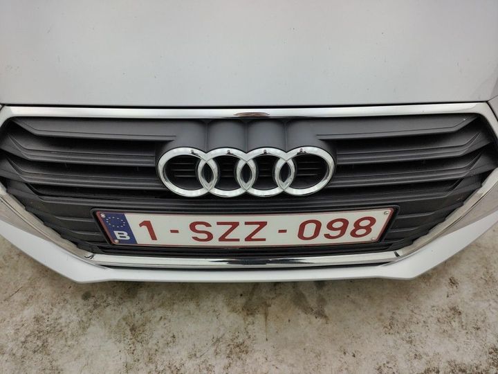 Photo 5 VIN: WAUZZZF45JA032608 - AUDI A4 AVANT &#3915 