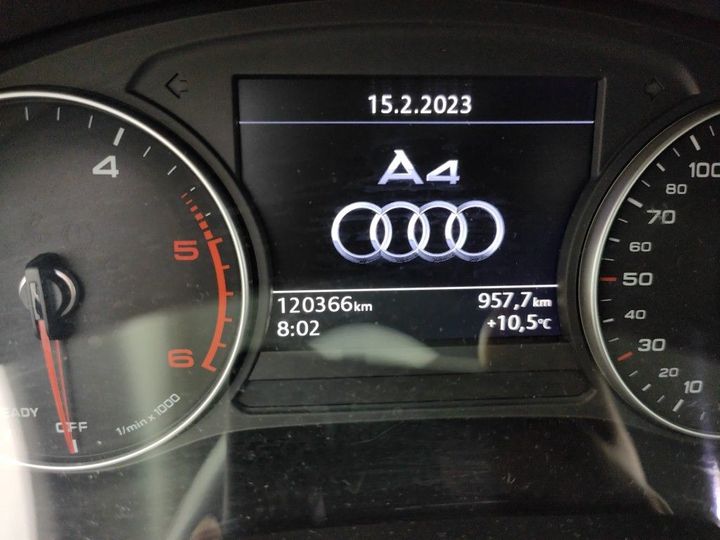 Photo 6 VIN: WAUZZZF45JA032608 - AUDI A4 AVANT &#3915 