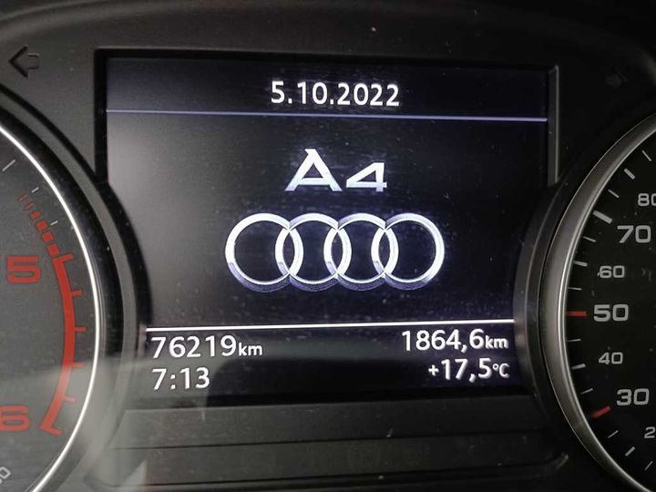 Photo 6 VIN: WAUZZZF45JA084028 - AUDI A4 AVANT &#3915 