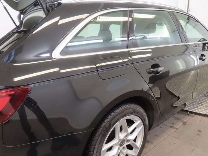 Photo 22 VIN: WAUZZZF45JA086829 - AUDI A4 AVANT 