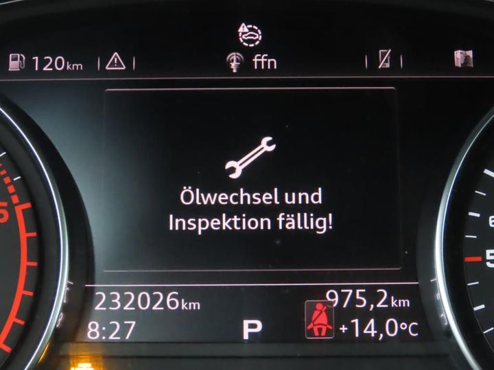 Photo 16 VIN: WAUZZZF45JA156457 - AUDI A4 AVANT 