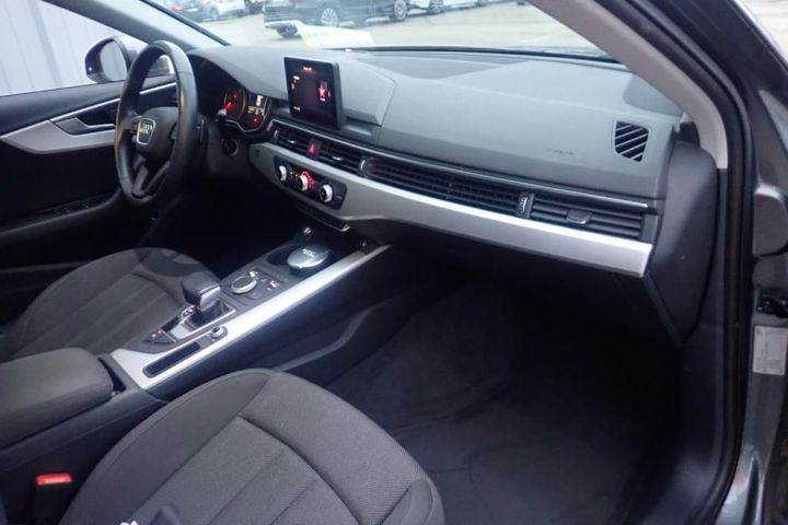 Photo 5 VIN: WAUZZZF45JA161805 - AUDI A4 AVANT 