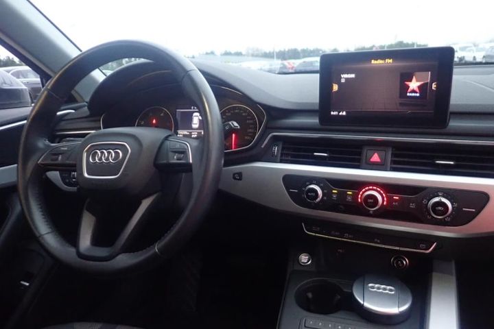 Photo 7 VIN: WAUZZZF45JA161805 - AUDI A4 AVANT 