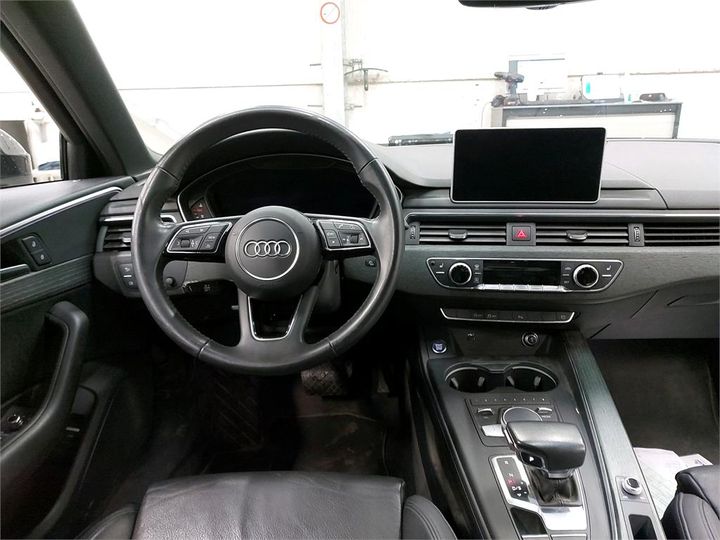 Photo 12 VIN: WAUZZZF45JA221517 - AUDI A4 