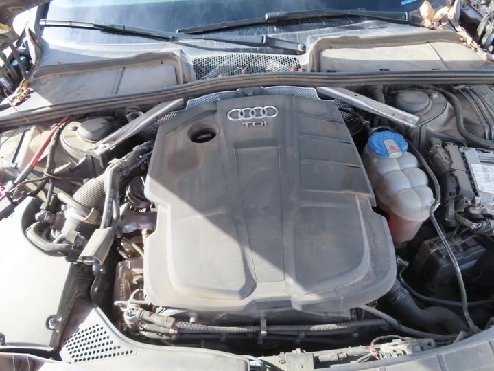 Photo 25 VIN: WAUZZZF45JA228631 - AUDI A4 