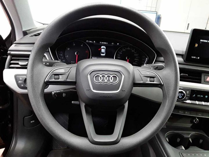 Photo 15 VIN: WAUZZZF45KN019352 - AUDI A4 35 TDI S TRONIC 