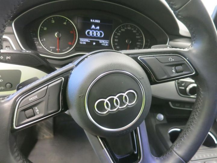 Photo 9 VIN: WAUZZZF46JA013985 - AUDI A4 