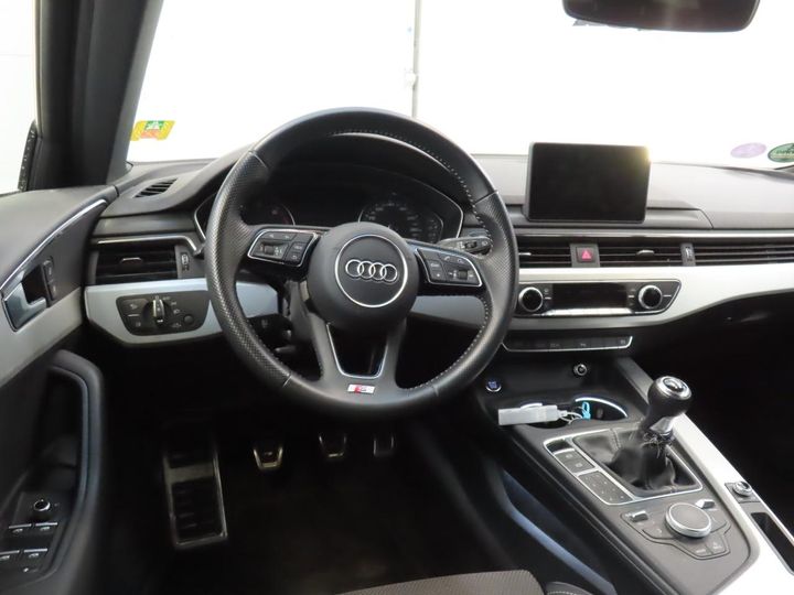 Photo 2 VIN: WAUZZZF46JA230453 - AUDI A4 AVANT 