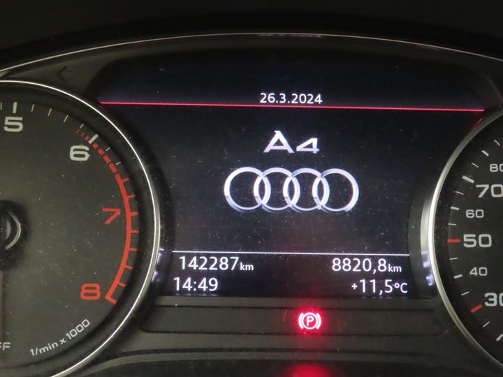 Photo 3 VIN: WAUZZZF46JA230453 - AUDI A4 AVANT 