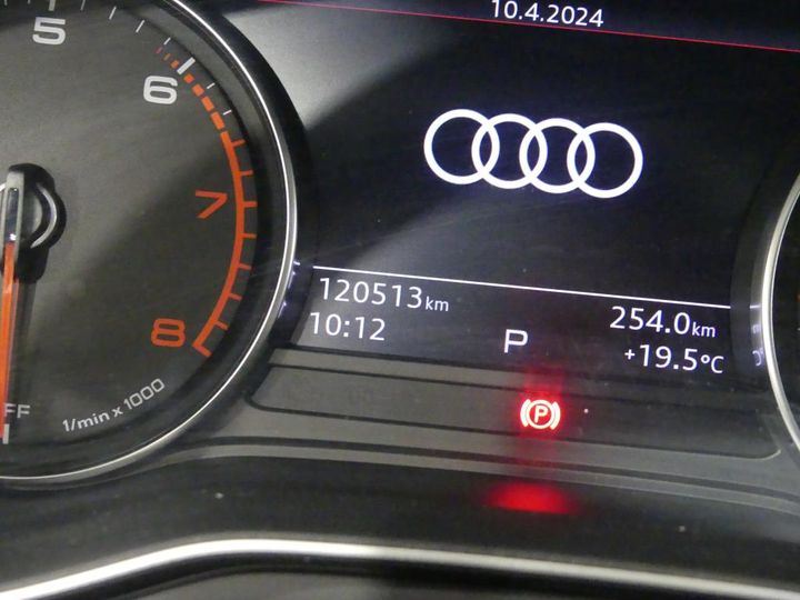 Photo 9 VIN: WAUZZZF46LA017912 - AUDI A4 AVANT 