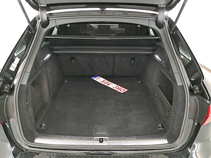 Photo 6 VIN: WAUZZZF46LA022673 - AUDI A4 AVANT DIESEL - 2020 