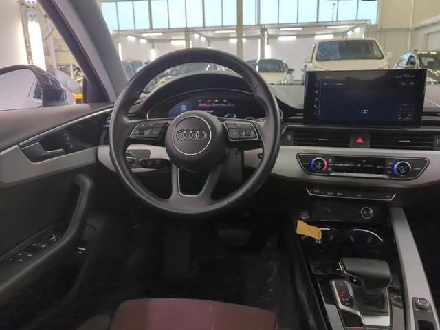 Photo 18 VIN: WAUZZZF46LA057696 - AUDI A4 