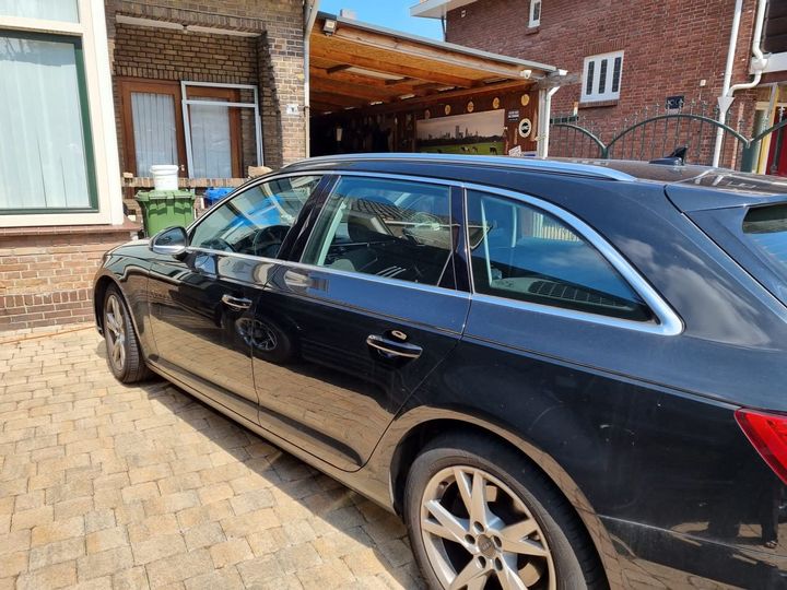 Photo 10 VIN: WAUZZZF47HA066933 - AUDI A4 AVANT 