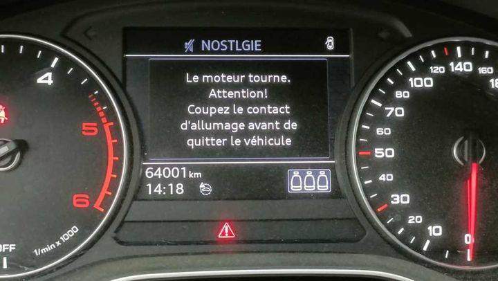 Photo 6 VIN: WAUZZZF47HA140545 - AUDI A4 AVANT &#3915 