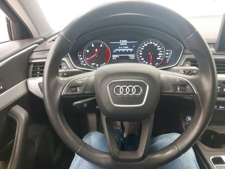 Photo 8 VIN: WAUZZZF47HA163680 - AUDI A4 