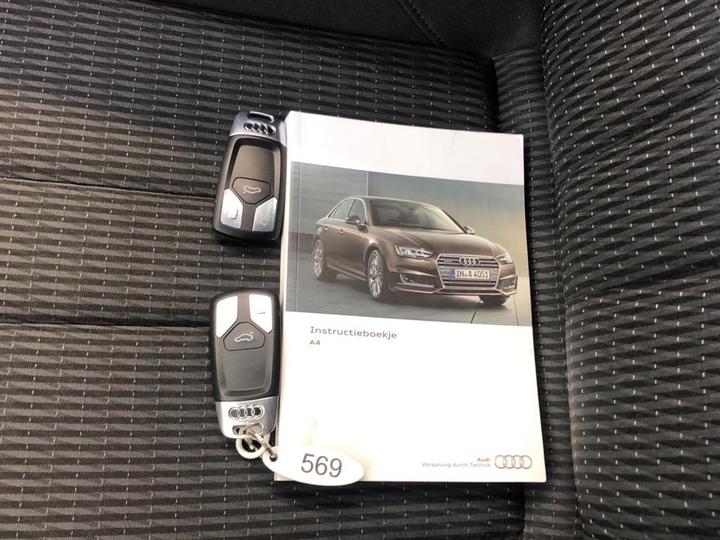 Photo 9 VIN: WAUZZZF47HN025663 - AUDI A4 