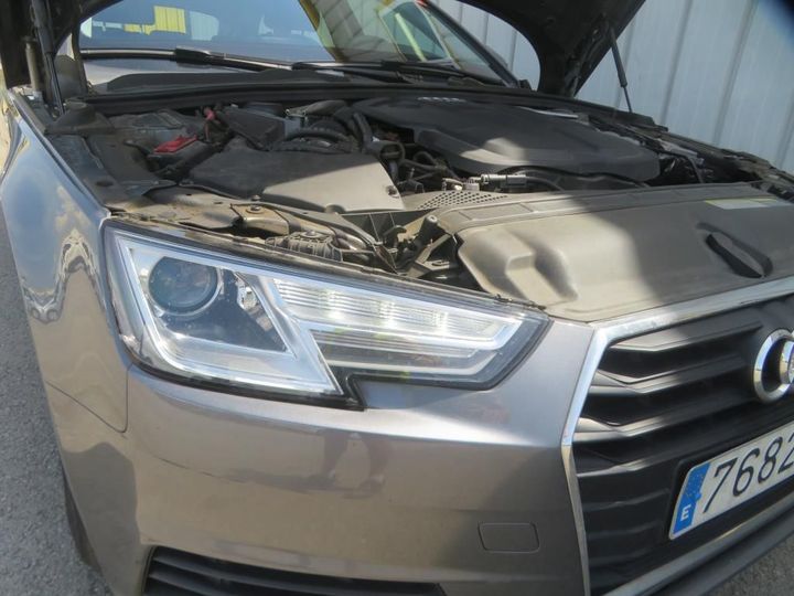 Photo 17 VIN: WAUZZZF47JA036076 - AUDI A4 