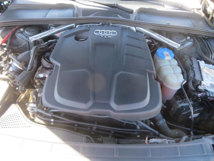 Photo 24 VIN: WAUZZZF47JA054920 - AUDI A4 