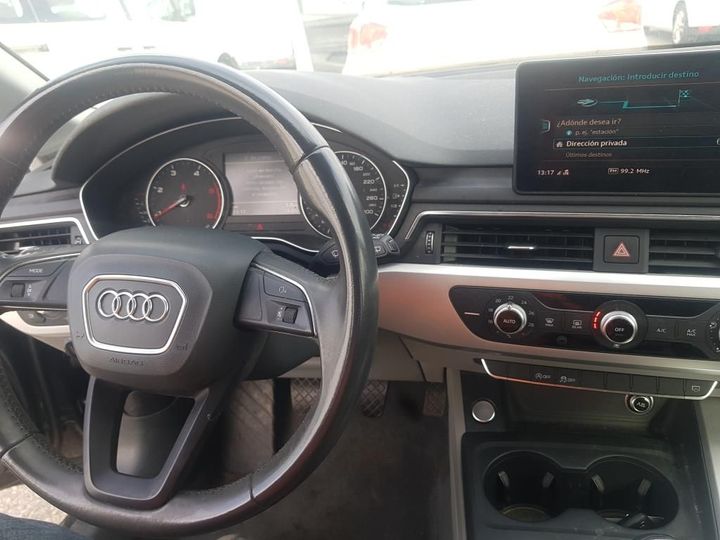 Photo 18 VIN: WAUZZZF47JA223267 - AUDI A4 