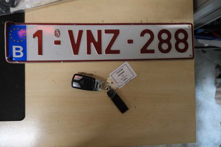 Photo 4 VIN: WAUZZZF47KA024902 - AUDI A4 AVANT &#3915 