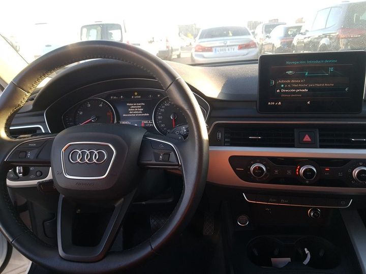 Photo 21 VIN: WAUZZZF47KA031882 - AUDI A4 