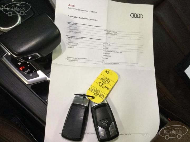 Photo 12 VIN: WAUZZZF47KA102286 - AUDI A4 ESTATE 