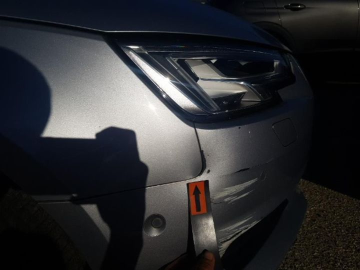 Photo 31 VIN: WAUZZZF48HA137069 - AUDI A4 