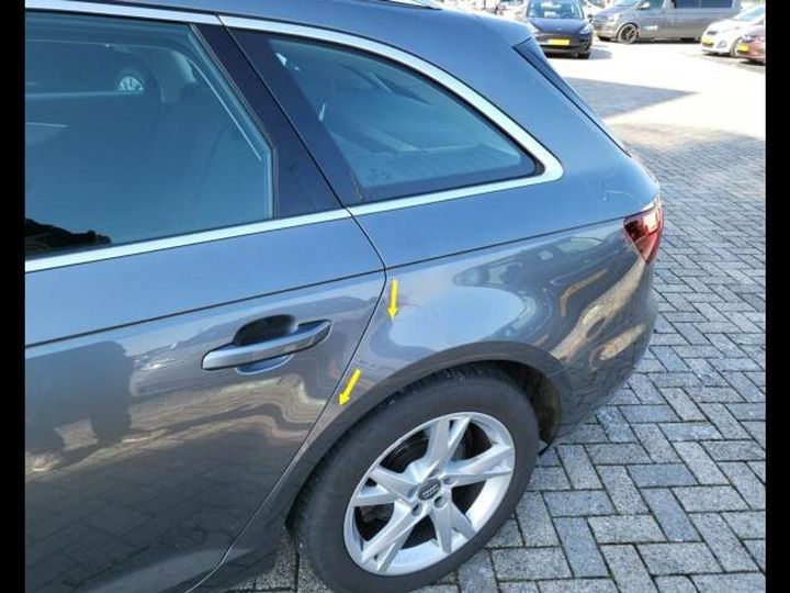 Photo 17 VIN: WAUZZZF48JA005600 - AUDI A4 AVANT 