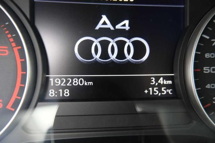 Photo 6 VIN: WAUZZZF48JA116972 - AUDI A4 BERLINE &#3915 