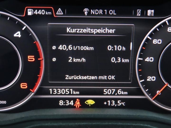 Photo 9 VIN: WAUZZZF48JA149311 - AUDI A4 AVANT 