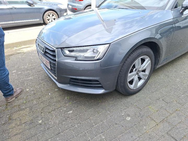 Photo 29 VIN: WAUZZZF48KA084770 - AUDI A4 