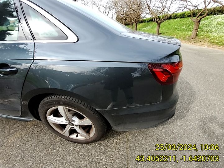 Photo 17 VIN: WAUZZZF48PN003878 - AUDI A4 