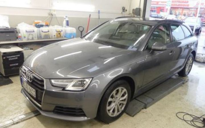 Photo 1 VIN: WAUZZZF49HA043900 - AUDI A4 