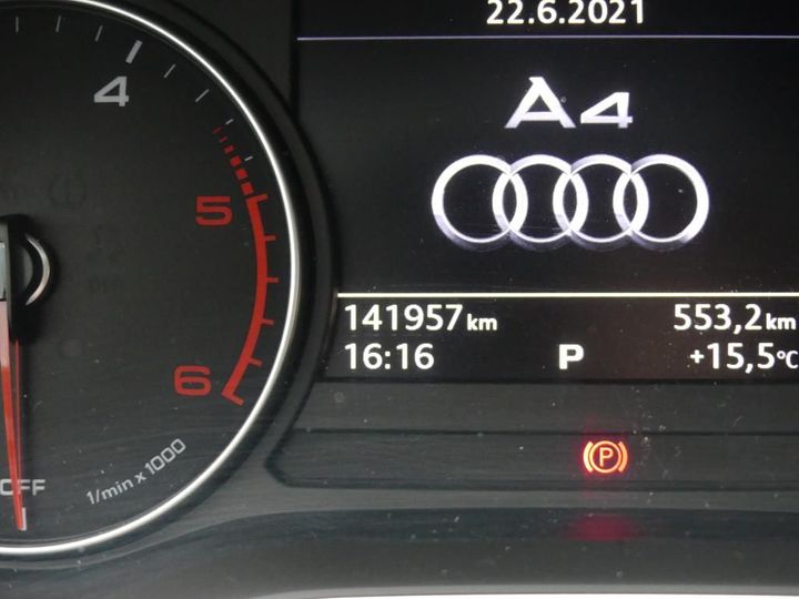 Photo 8 VIN: WAUZZZF49HA107076 - AUDI A4 AVANT 