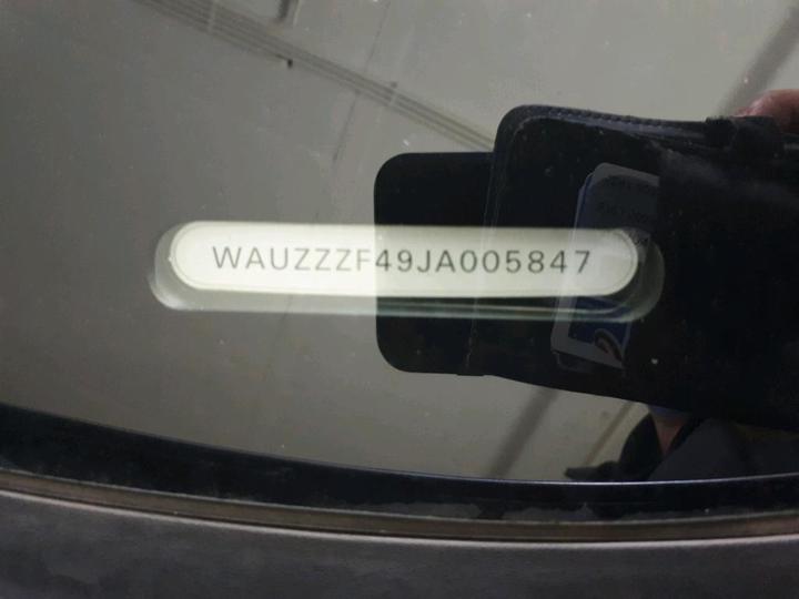 Photo 4 VIN: WAUZZZF49JA005847 - AUDI A4 AVANT 