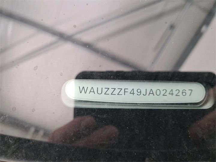 Photo 6 VIN: WAUZZZF49JA024267 - AUDI A4 