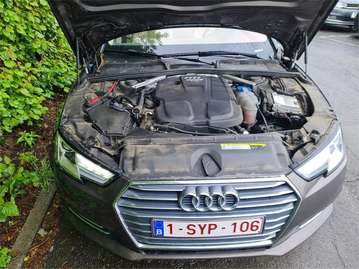 Photo 22 VIN: WAUZZZF49JA043613 - AUDI A4 