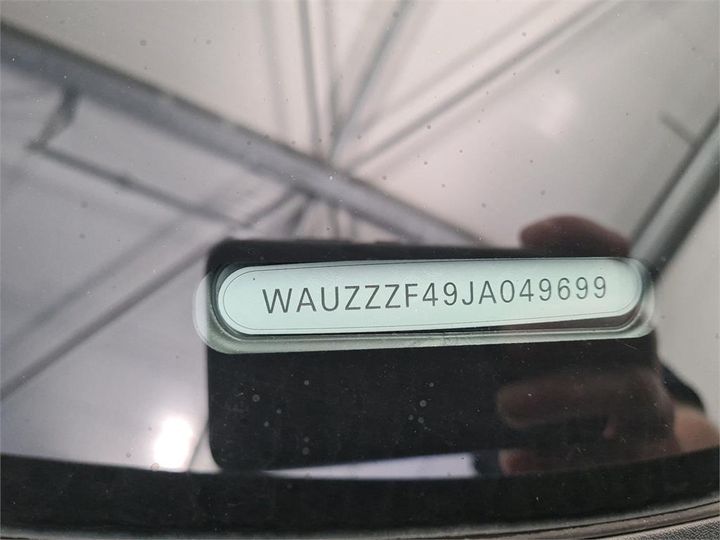 Photo 6 VIN: WAUZZZF49JA049699 - AUDI A4 