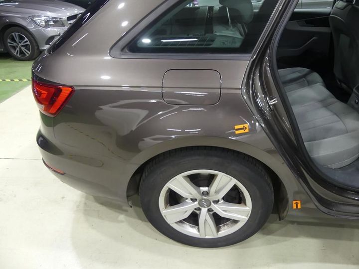 Photo 20 VIN: WAUZZZF49JA056667 - AUDI A4 AVANT 