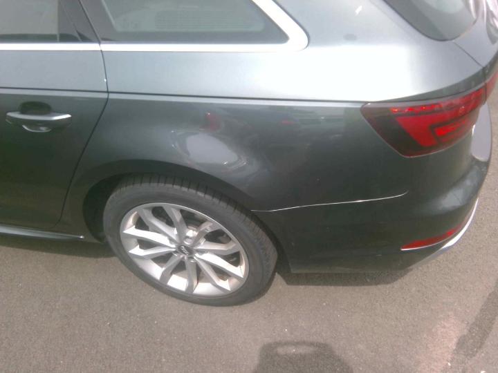 Photo 15 VIN: WAUZZZF49KA083773 - AUDI A4 