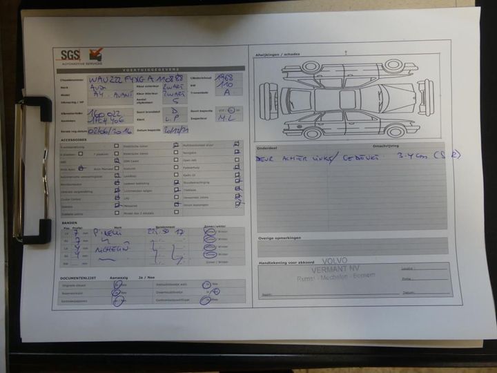 Photo 25 VIN: WAUZZZF4XGA110888 - AUDI A4 AVANT 