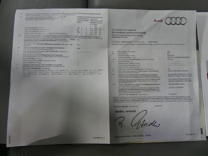 Photo 11 VIN: WAUZZZF4XHA136490 - AUDI A4 AVANT 