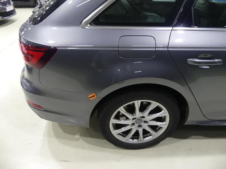 Photo 32 VIN: WAUZZZF4XHA136490 - AUDI A4 AVANT 