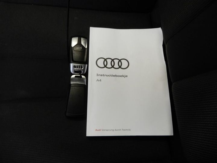 Photo 13 VIN: WAUZZZF4XJA110865 - AUDI A4 AVANT 