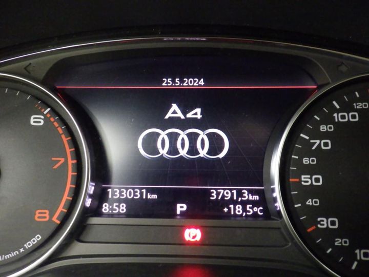 Photo 3 VIN: WAUZZZF4XJA131070 - AUDI A4 AVANT 