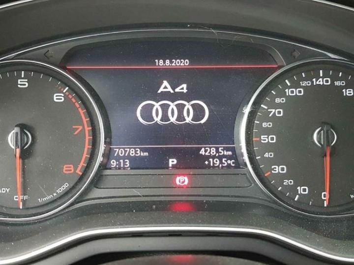 Photo 8 VIN: WAUZZZF4XJA213669 - AUDI A4 AVANT 