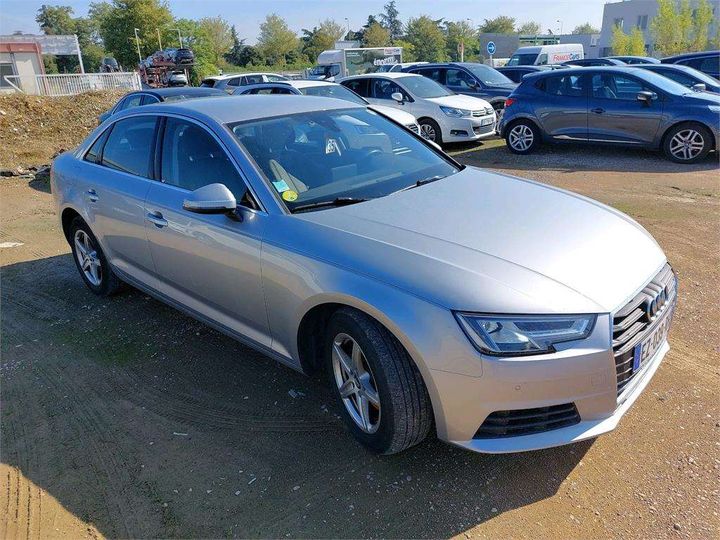 Photo 32 VIN: WAUZZZF4XJN017708 - AUDI A4 