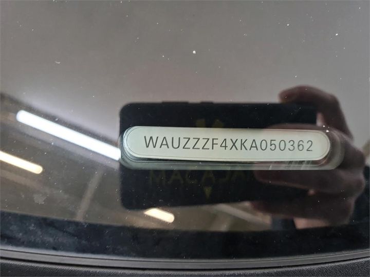 Photo 14 VIN: WAUZZZF4XKA050362 - AUDI A4 AVANT 